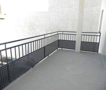 A LOUER T2BIS TERRASSE NARBONNE - Photo 2