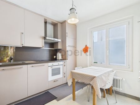 Charmant appartement meublé de 4 pièces au cSur de Neuchâtel - Foto 2