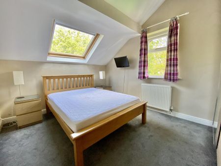 2 bedroom flat to rent - Photo 3