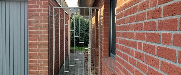 Gepflegte Erdgeschosswohnung mit Garten und Garage im beliebten Wohngebiet Alpheide - Photo 1