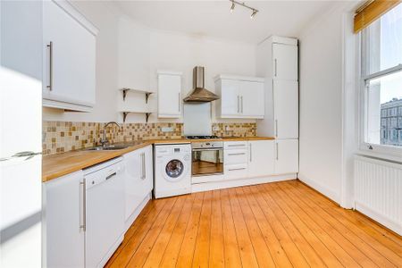 2 bedroom flat to rent - Photo 5