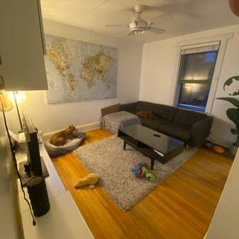 One bedroom flat in Centertown - Photo 1