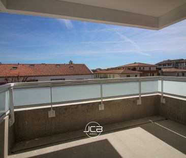 Location Appartement 3 pièces 63m² TOULOUSE 31300 - Photo 4