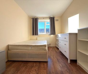 4 bedroom terraced house to rent - Photo 6