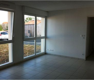 Location Appartement 2 pièces 48m² ANGOULEME 16000 - Photo 1