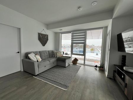 For Lease - 215 Lakeshore Road Unit# 331, Mississauga, Ontario - Photo 3