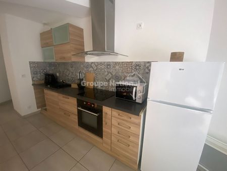 Location Appartement 2 pièces 53m² - Photo 3