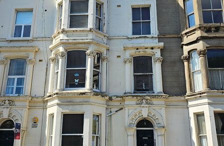 Albion Road, Scarborough - Photo 5