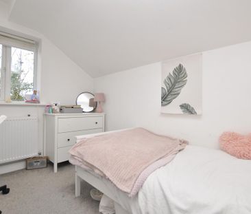 3 bedroom end of terrace house to rent - Photo 5