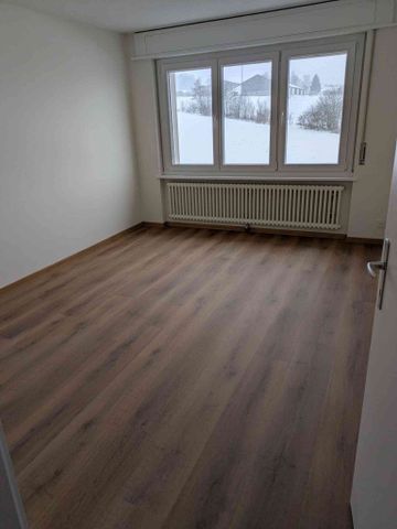 4.5 Zimmer, 90 m², 1. Stock - Photo 2