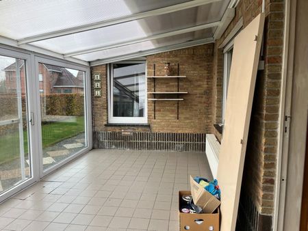 Knusse woning met zuidgerichte tuin. - Photo 2