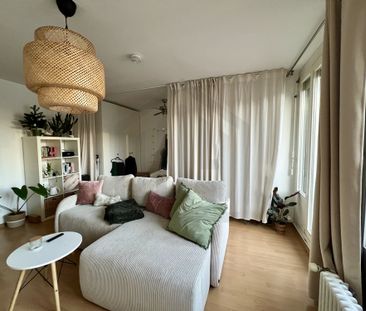 Schöne 2 Zimmer-Wohnung mit Terrasse mitten in der City! - Photo 2