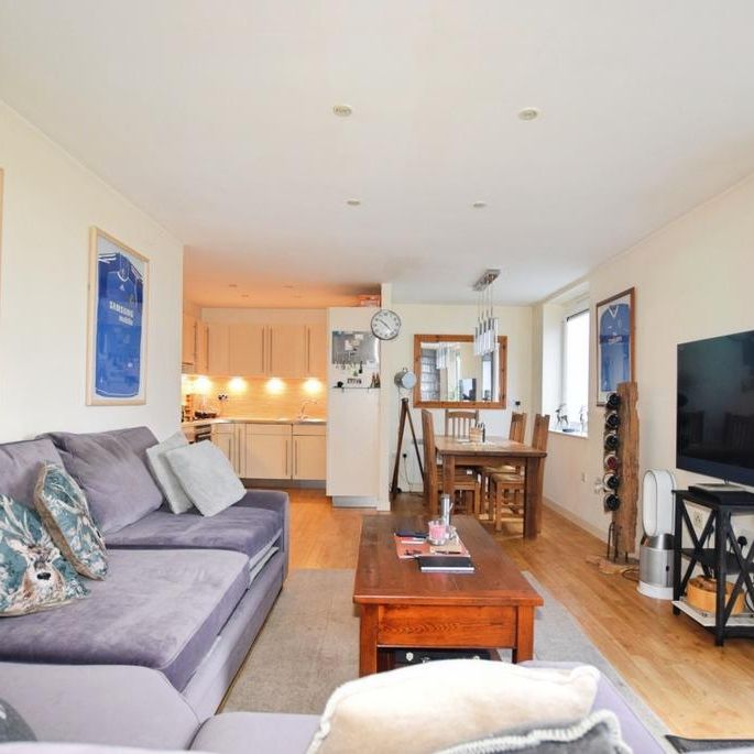 2 bedroom apartment to rent - Photo 1