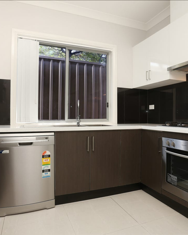 5/60-62 Magowar Road, Girraween NSW 2145 - Photo 3