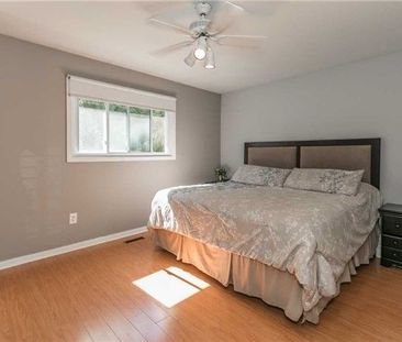 For Lease - 874 Sparrow Road Unit# Main, Newmarket, Ontario - Photo 6
