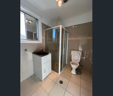 3 Bedroom Granny Flat - Photo 2