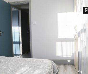 Room in a shared 8-bedroom apartment, Inns Quay, Dublin - Photo 5