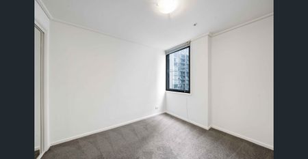 Modern Apartment with Brand New Carpet – Prime Southbank Location - Photo 2