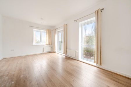 3 bedroom townhouse to rent - Photo 2