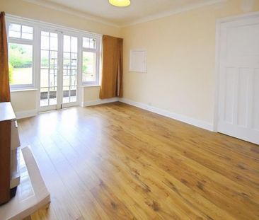 3 bedroom semi-detached house to rent - Photo 6