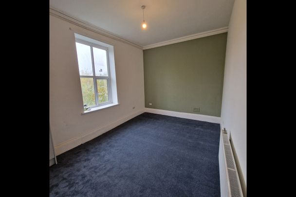 2 Bed Flat, Caroline Place, CH43 - Photo 1