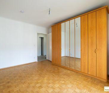 Moderne 2 Zimmer Wohnung mit hochwertiger Einbauküche und zwei Balk... - Foto 3