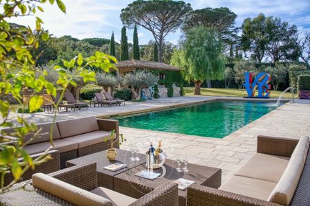 VILLA SAINT-TROPEZ - PISCINE - 6 CHAMBRES - HAMMAM - Photo 2