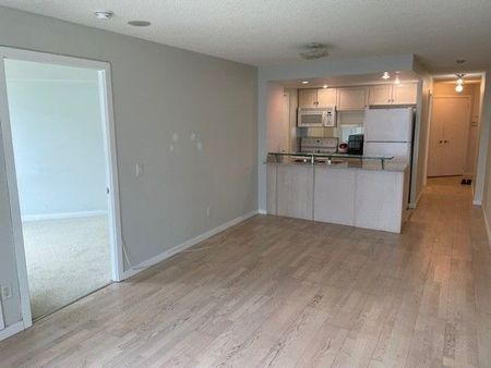 For Lease - 8 York Street Unit# 1605, Toronto, Ontario - Photo 3