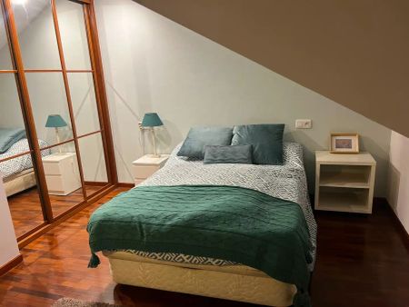 Oviedo - Photo 3