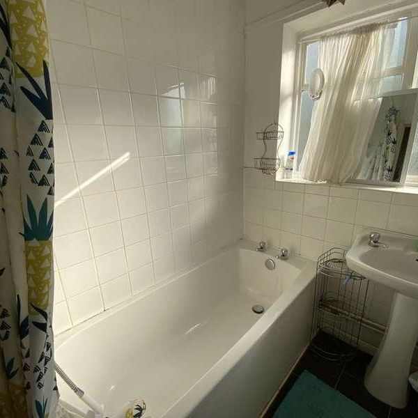 Cossington Road, Canterbury, CT1 - Photo 1