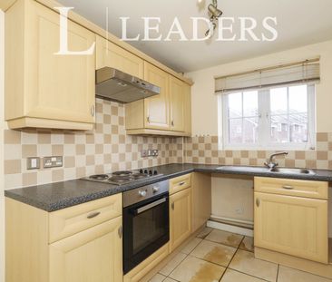 2 bedroom flat to rent Willowbrook Walk - Photo 2