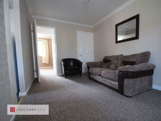 Collingwood Avenue - Photo 1