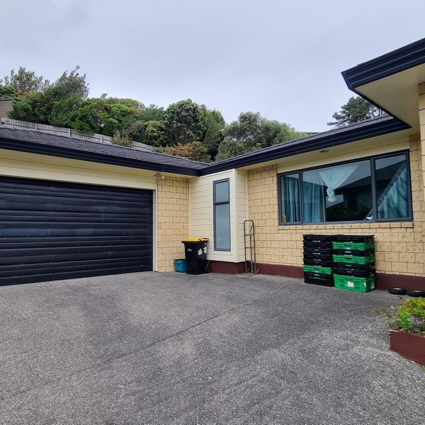 19 Winsley Terrace, Churton Park - Photo 1