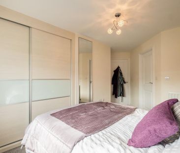 2 bedroom apartment to rent - Photo 5