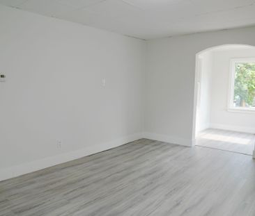 For Lease - 386 Gatfield Avenue Unit# 2, Welland, Ontario - Photo 1