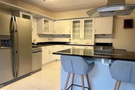 2 Bedroom Semi Detached To Let - Photo 4