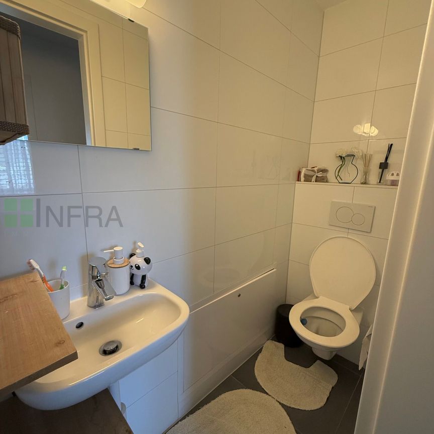 Appartement de 95 m2 au 1er étage - Photo 1