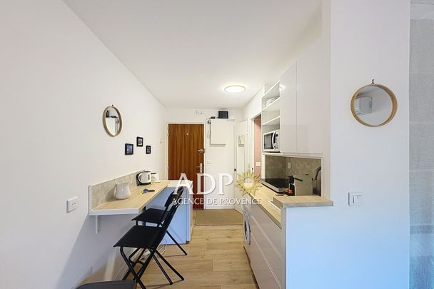 Location Appartement 1 pièce 17m² ANTIBES 06600 - Photo 1