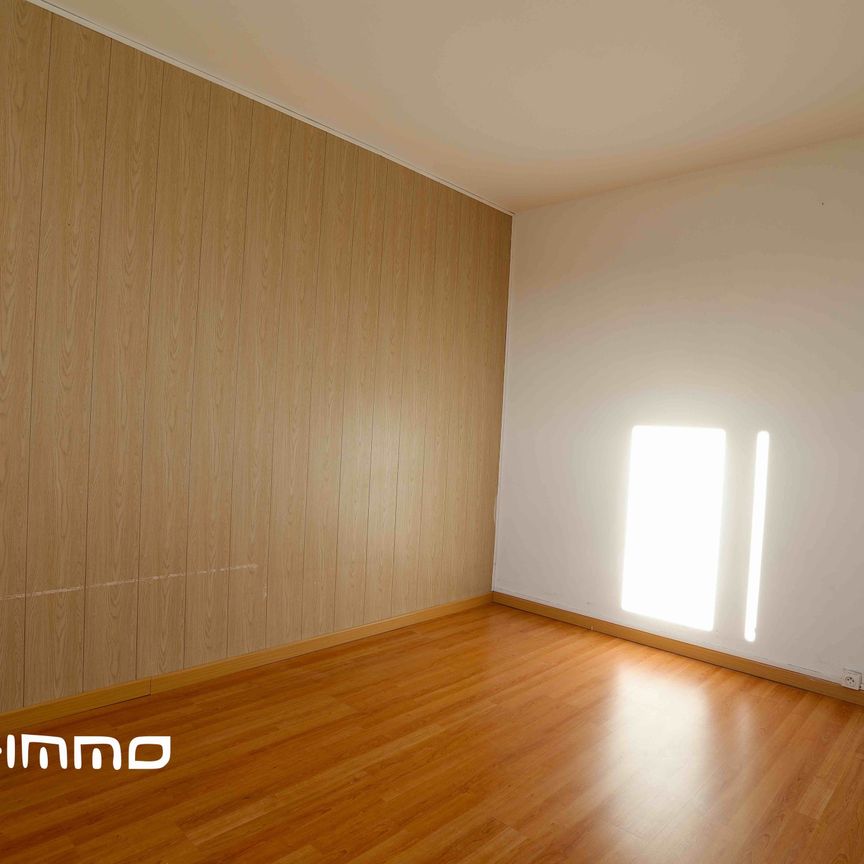 Location Appartement 3 pièces 64m² LOMME 59160 - Photo 1