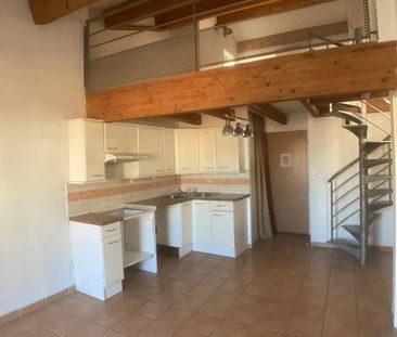 Location Appartement 45m² AURIOL 13390 - Photo 3