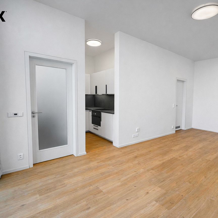 Pronájem bytu 1+kk 42 m² - Фото 1