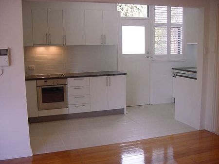 6/4 Malcolm Street, Millswood - Photo 2