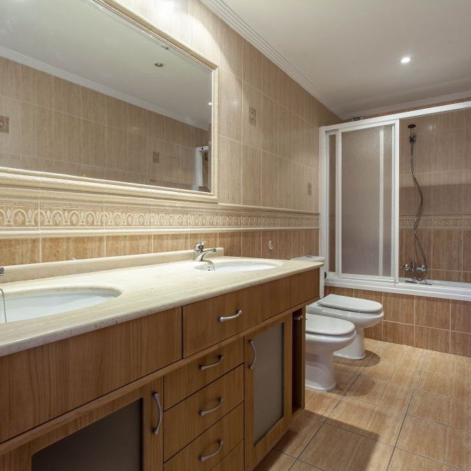 Double room in Cardenal Benlloch - Photo 1