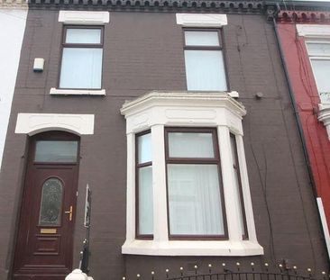 4 bedroom terraced house to rent - Photo 3