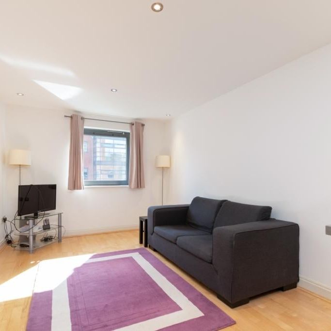 1 Bed Flat, Dolben Court, SW1P - Photo 1