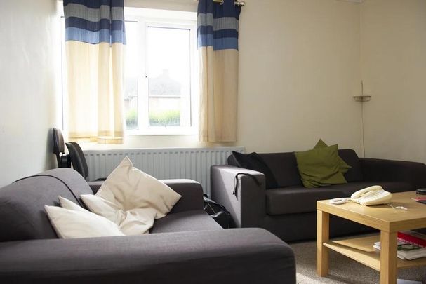 4 bedroom house to rent - Photo 1