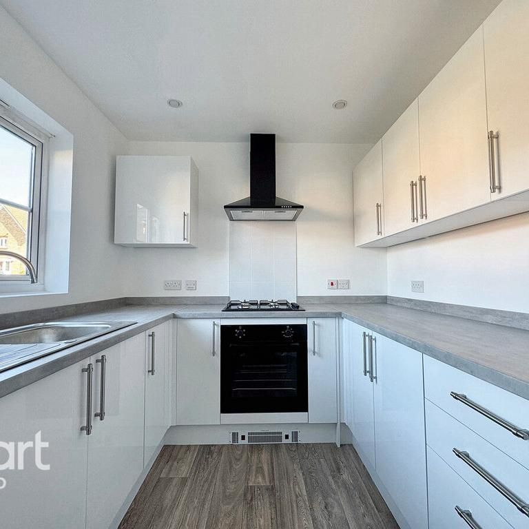 3 bedroom terraced house to rent - Photo 1