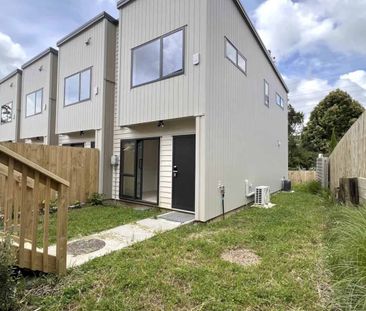 Brand New Corner Townhouse - Photo 3