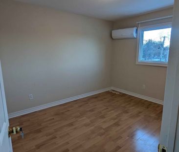 For Lease - 2 White Abbey Parkway Unit# 3, Toronto, Ontario - Photo 4