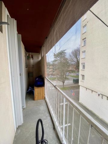 A AGEN, APPARTEMENT T4 MEUBLÉ AVEC PARKING EXTÉRIEUR ET TERR - Photo 2